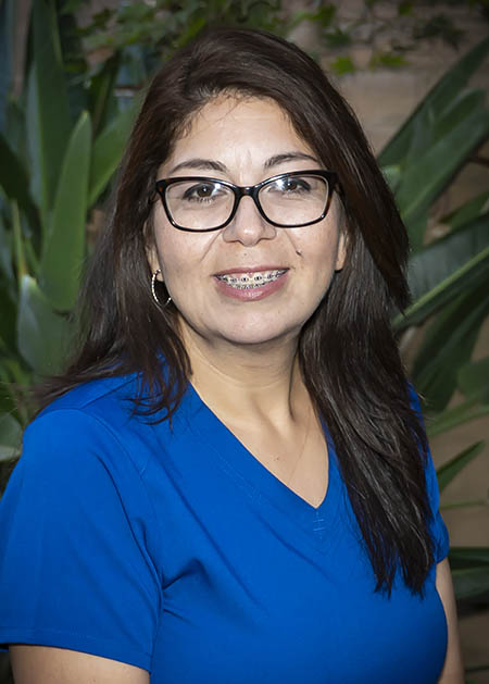 Our Dental Assistant Leti